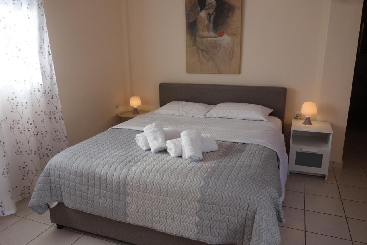 Kiki'S Cosy Apartments Nea Chili Екстер'єр фото