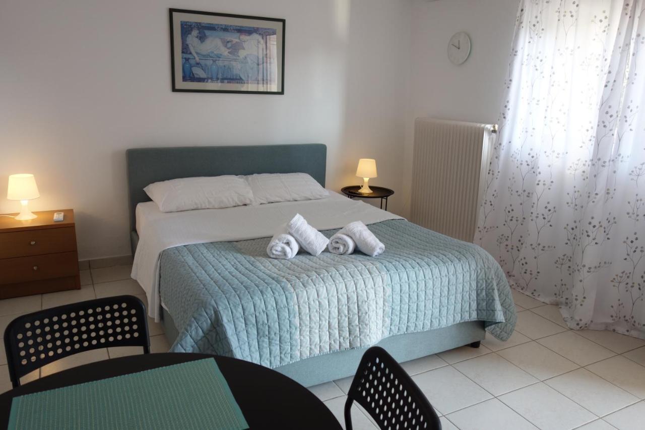 Kiki'S Cosy Apartments Nea Chili Екстер'єр фото